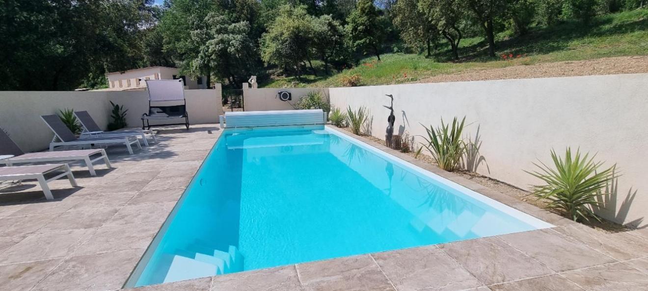 Les Bois De Zola Entre Provence Et Luberon Aparthotel Saint-Esteve-Janson Kamer foto